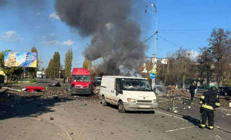 Атака дронами по ринку в Чорноморську: є загиблі та поранені