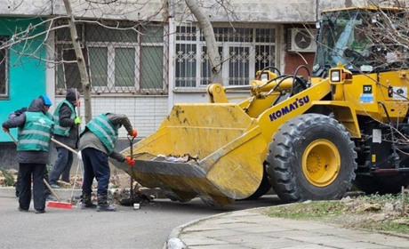Троє людей дістали поранення: російські обстріли Херсонщини руйнували цивільну інфраструктуру