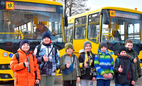 Два нові шкільні автобуси отримала Жмеринська громада для учнівської молоді