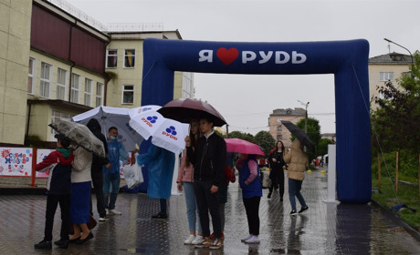 Свято морозива у Новограді-Волинському відвідало до п’яти тисяч дітей