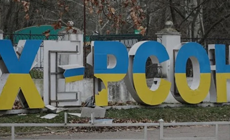 Росія знову порушила домовленості зі США та вдарила по енергооб’єкту Херсона