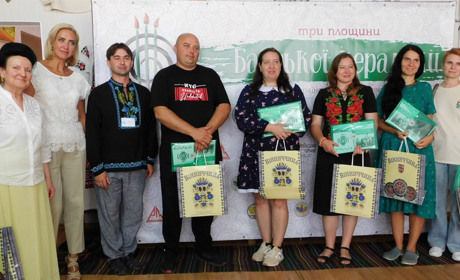 В Барі розпочала свою роботу роботу Всеукраїнська артрезиденція "Три площини барської кераміки"