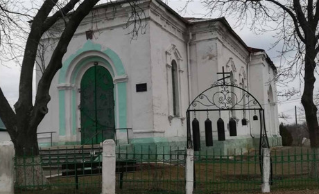 Храм Петра і Павла у Свободному одна з найдавніших церковних святинь у Волноваському районі