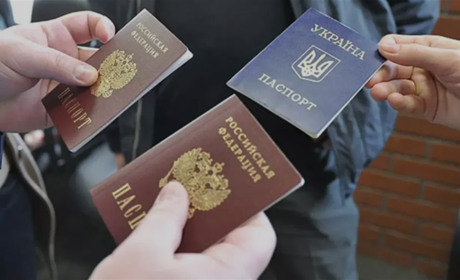 У Каховському районі батьків змушують отримувати паспорти РФ під загрозою відібрати дітей