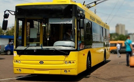 Від 7 лютого 2022 року проїзд у херсонських тролейбусах становитиме 6 грн, маршрутках — 8 грн
