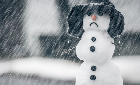 На вихідних очікуємо дощ, сніг і туман: прогноз погоди на Сумщині та в Україні