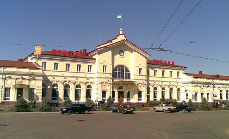 У Херсоні відкриється центр вакцинації від коронавірусу на залізничному вокзалі