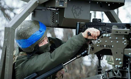 Без нотаріуса: які документи військовослужбовці можуть завірити просто у частині