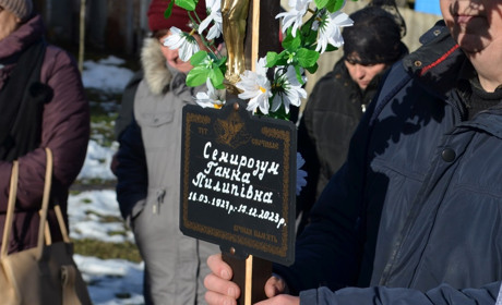 На Чортківщині віддали останню шану зв’язковій УПА Семирозум Ганні