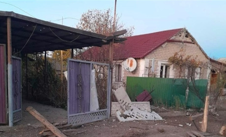 Ворожі обстріли Херсонщини: окупанти завдали ударів з артилерії та безпілотників