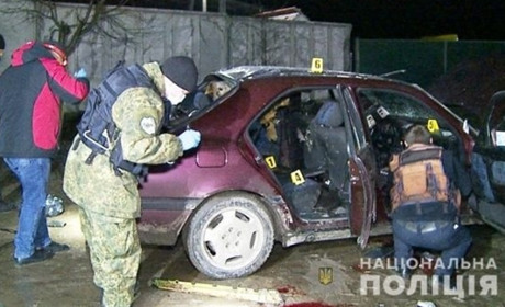 В Леляках на Жмеринщині в авто вибухнула граната: троє чоловіків в реанімації
