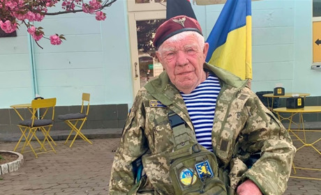 Легендарний херсонський волонтер дядя Гріша став «Народним доброчинцем» року