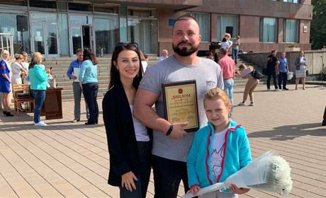 Владимир Моисей из Бердянска – «Отец-волонтер года» в Запорожской области