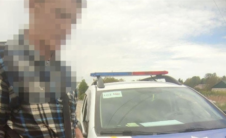 В Барі поліцейський громади за порушення правил дорожнього руху зупинив водія, а той був напідпитку