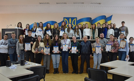 У Жмеринці відбувся Форум Молодіжної Ради Жмеринського району: брейн-ринг і плани на 2025