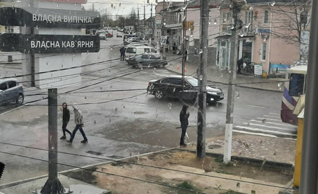 Наскільки добре ви знаєте краєвиди Біляївки: відгадайте, з вікна якого приміщення зробили фото міста