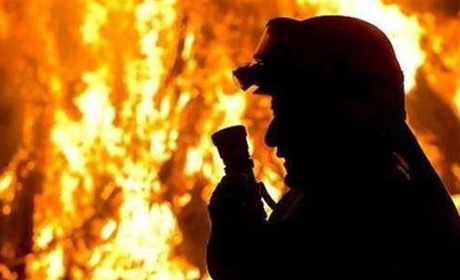  Золотоніські рятувальники зуміли зберегти добротну будівлю