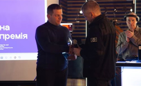 Правозахисник із Херсона отримав Національну премію: фіксував воєнні злочини окупантів