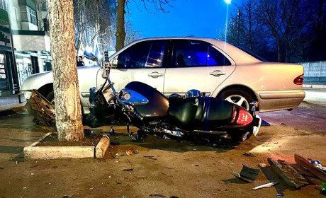 У Первомайську сталась чергова аварія.Травмувались водій мотоцикла та його пасажирка