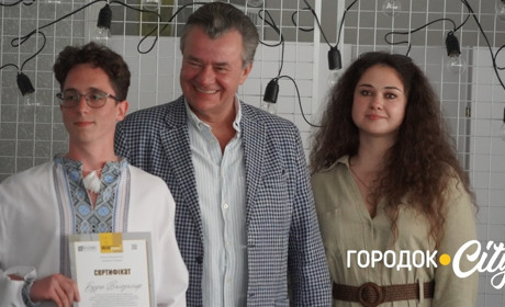 У Городку в природничій школі «Winogradsky School» відсвяткували випускний