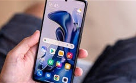 Чи потрібно вимикати смартфон на ніч