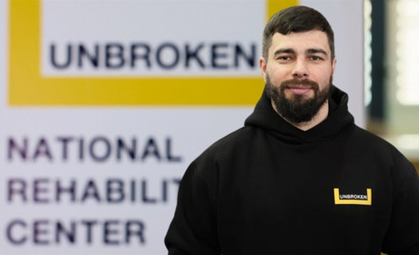 Захисник із Сарн став амбасадором реабілітаційного центру Unbroken