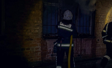 Трагедія у Шостці: на Садовому бульварі пожежа забрала життя двох чоловіків (відео)