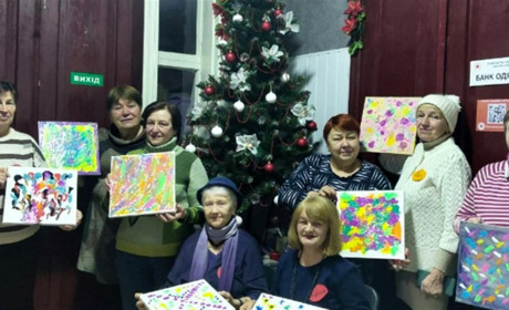 Флюїд-арт у Клубі активного довголіття