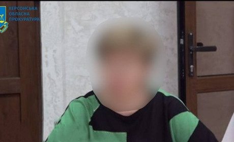 Жительку Херсонщини підозрюють у колабораціонізмі: влаштувалася до окупаційного пенсійного фонду