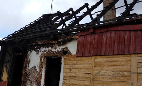 Залишився без даху над головою: допомоги потребує самотній пенсіонер