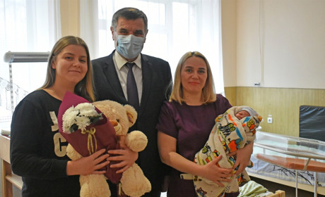 Першою в Новому році у Жмеринці народилася дівчинка Аліса