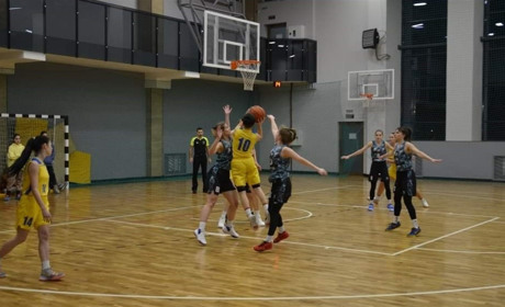 Мелітополь приймав харків'ян, а у минулі вихідні команду з Сум. Рахунки на нашу користь