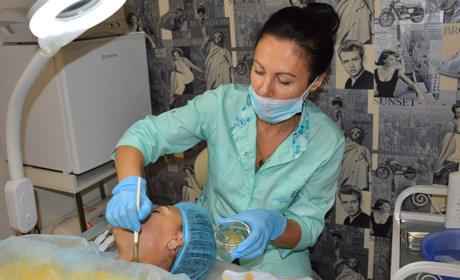 Сватівчанка відкрила косметичний кабінет просто тому, що її донька сказала: «Я відчуваю - це твоє»