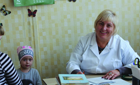 До 50 пациентов в день, ночные гости, телефонные консультации: один день врача в Константиновке