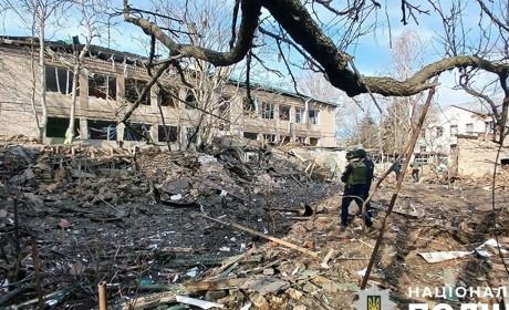 На Херсонщині армія рф атакувала соціальну інфраструктуру та житлові будинки