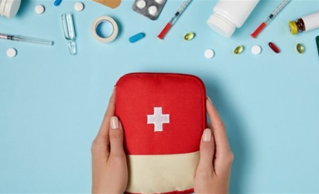 На випадок евакуації. Що має бути в аптечці під час НС