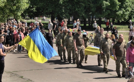 Шосткинська громада попрощалась із захисником північного кордону