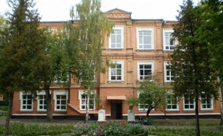 Уманська міська гімназія очолює рейтинг шкіл Черкащини за результатами ЗНО 2020 року