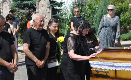 Дорога додому довжиною у майже два роки: з війни «на щиті» повернувся Кульчицький Павло з Семаківців