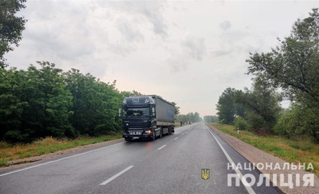 У Каховському районі Херсонщини — ДТП зі смертельним наслідком: поліція встановлює обставини
