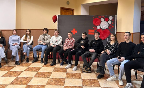 У клубі були конкурси і танці: для молоді у Біляївці організували розважальний захід