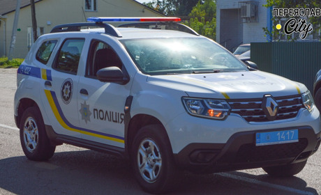 На кінцевій зупинці міського автобуса в Переяславі виявили тіло чоловіка: хроніка поліції