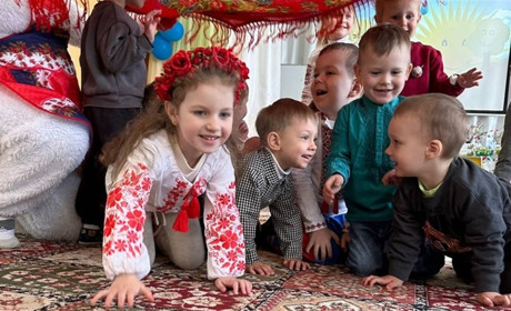 Великодній настрій для найменших у первомайському садочку «Ластівка»