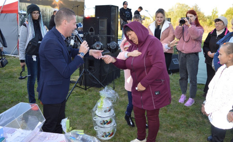 Лотерея, концерт, польова кухня: у Переяславі відсвяткували День мікрорайону Трубайлівка
