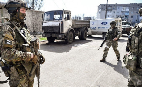 Що не можна зберігати в телефонах в окупації