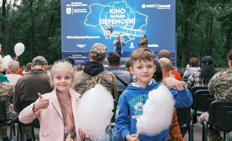 «Кіно заради Перемоги»: жмеринчан просять обрати фільм для кінопоказу на червень