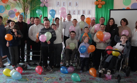 Артистичні та обізнані: у Городку вперше відзначили День захисту дітей 20 листопада