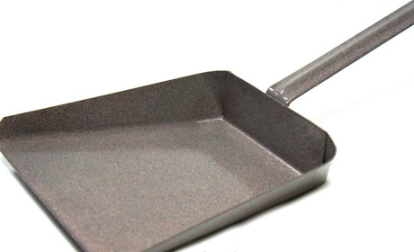 Жителю Сватівського району світять виправні роботи за побиття товариша совковою лопаткою