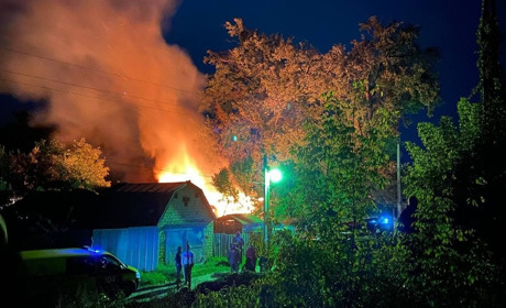 У Боровій горів будинок. Постраждали три родини