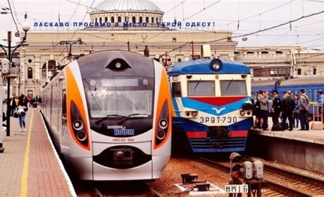 Укрзалізниця змінює правила повернення квитків і реформує ціноутворення: триває обговорення